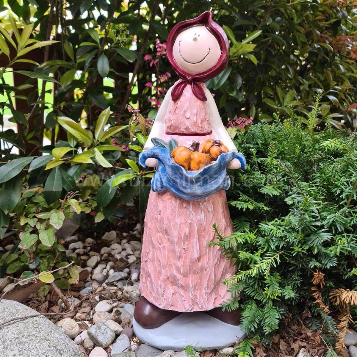 Kabak Tutan Kadın Heykeli